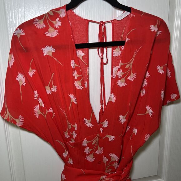 Lush Kimono Deep V Mini Dress Size Large Red Floral Double Button Front Tie Back - Picture 2 of 14